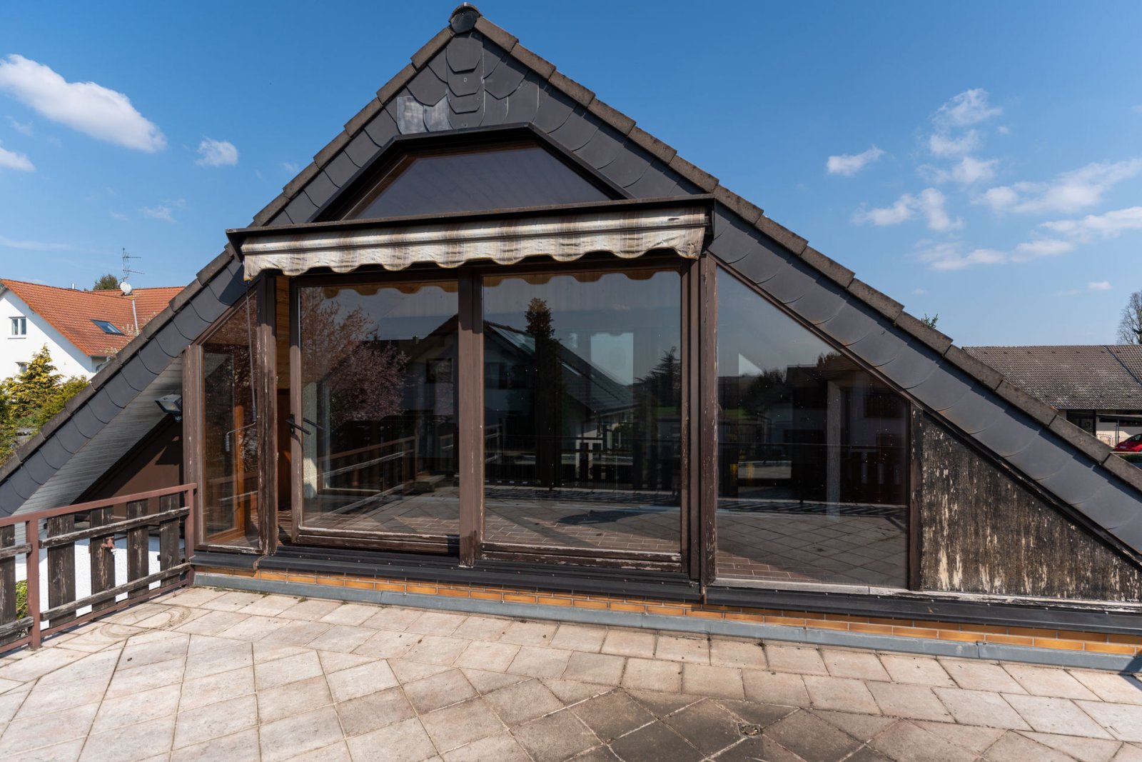 Einfamilienhaus in Biblis – Großzügiges Wohnen auf 203 m² mit viel Platz für die ganze Familie