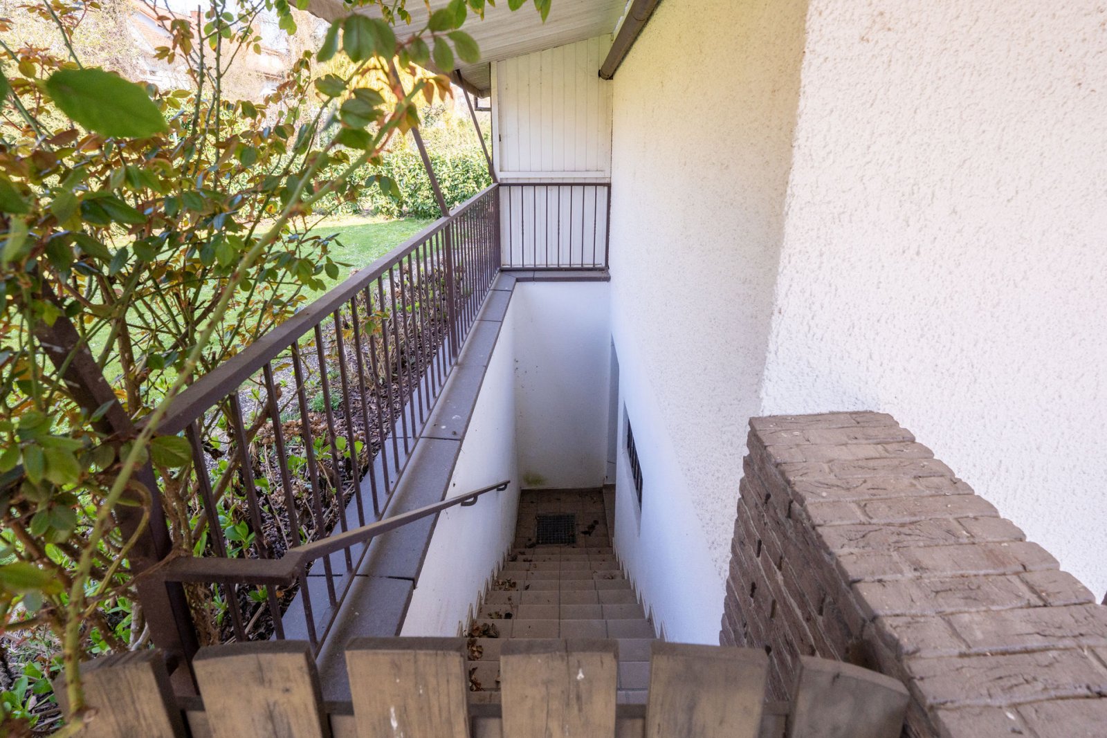 Einfamilienhaus in Biblis – Großzügiges Wohnen auf 203 m² mit viel Platz für die ganze Familie