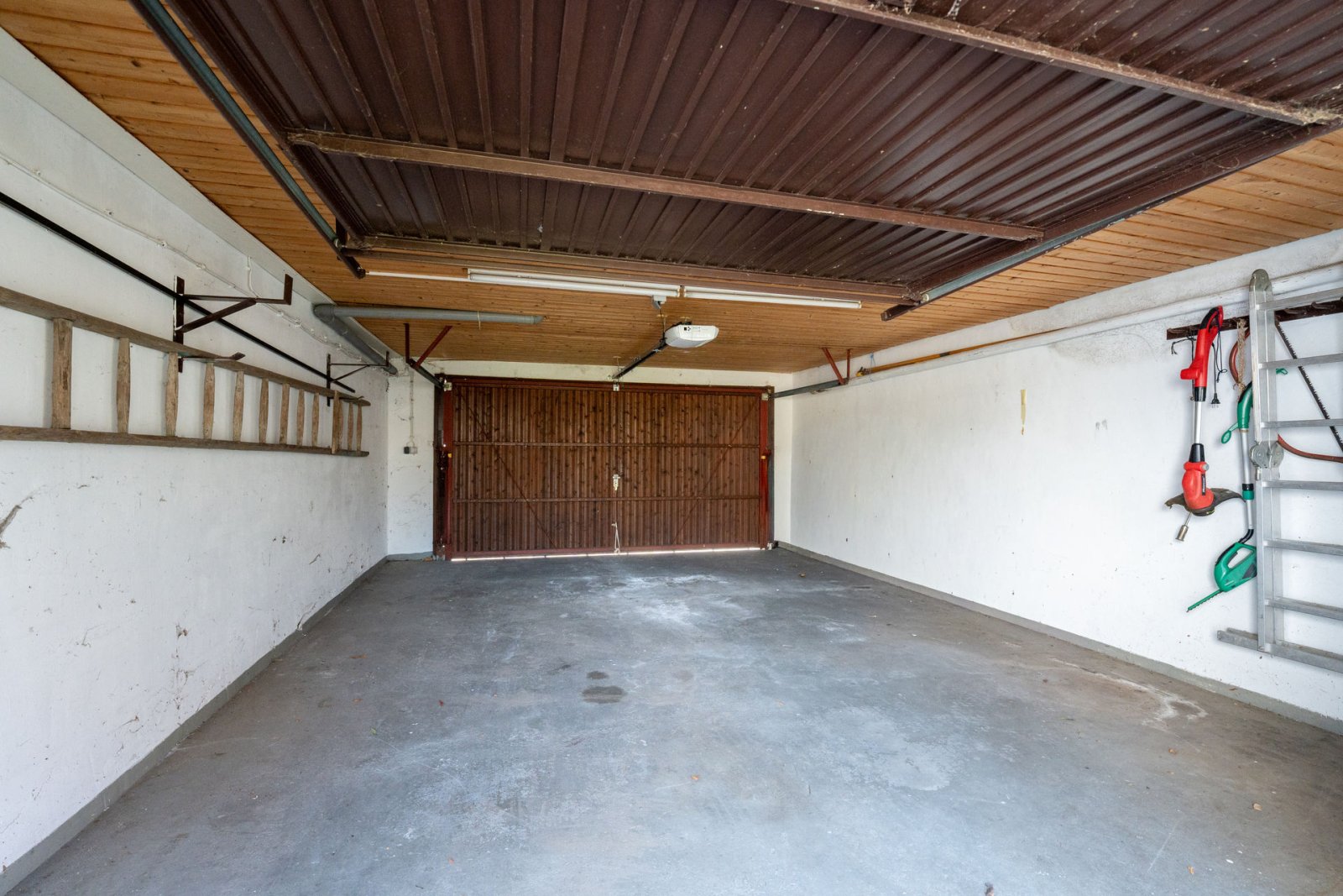 Einfamilienhaus in Biblis – Großzügiges Wohnen auf 203 m² mit viel Platz für die ganze Familie