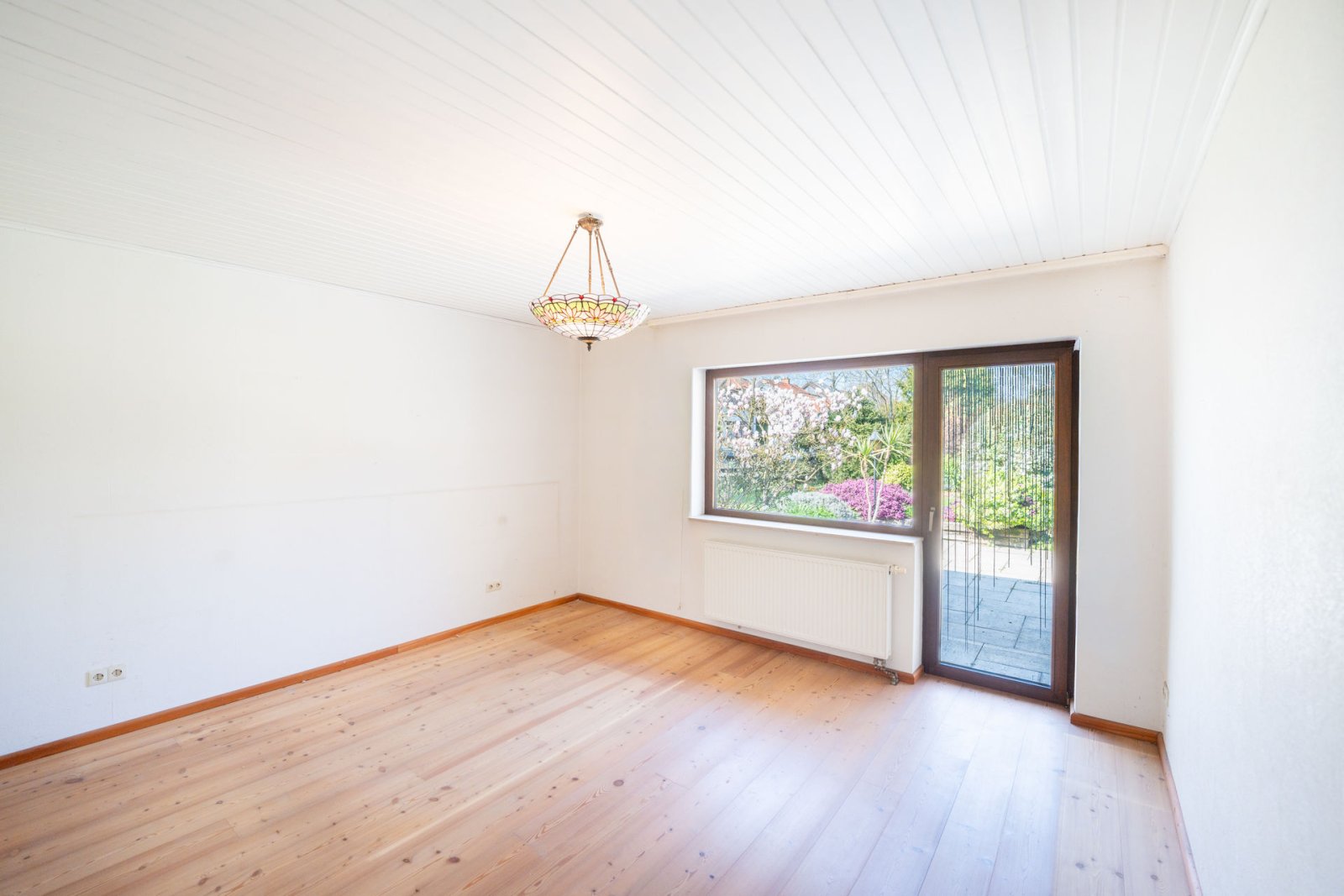 Einfamilienhaus in Biblis – Großzügiges Wohnen auf 203 m² mit viel Platz für die ganze Familie