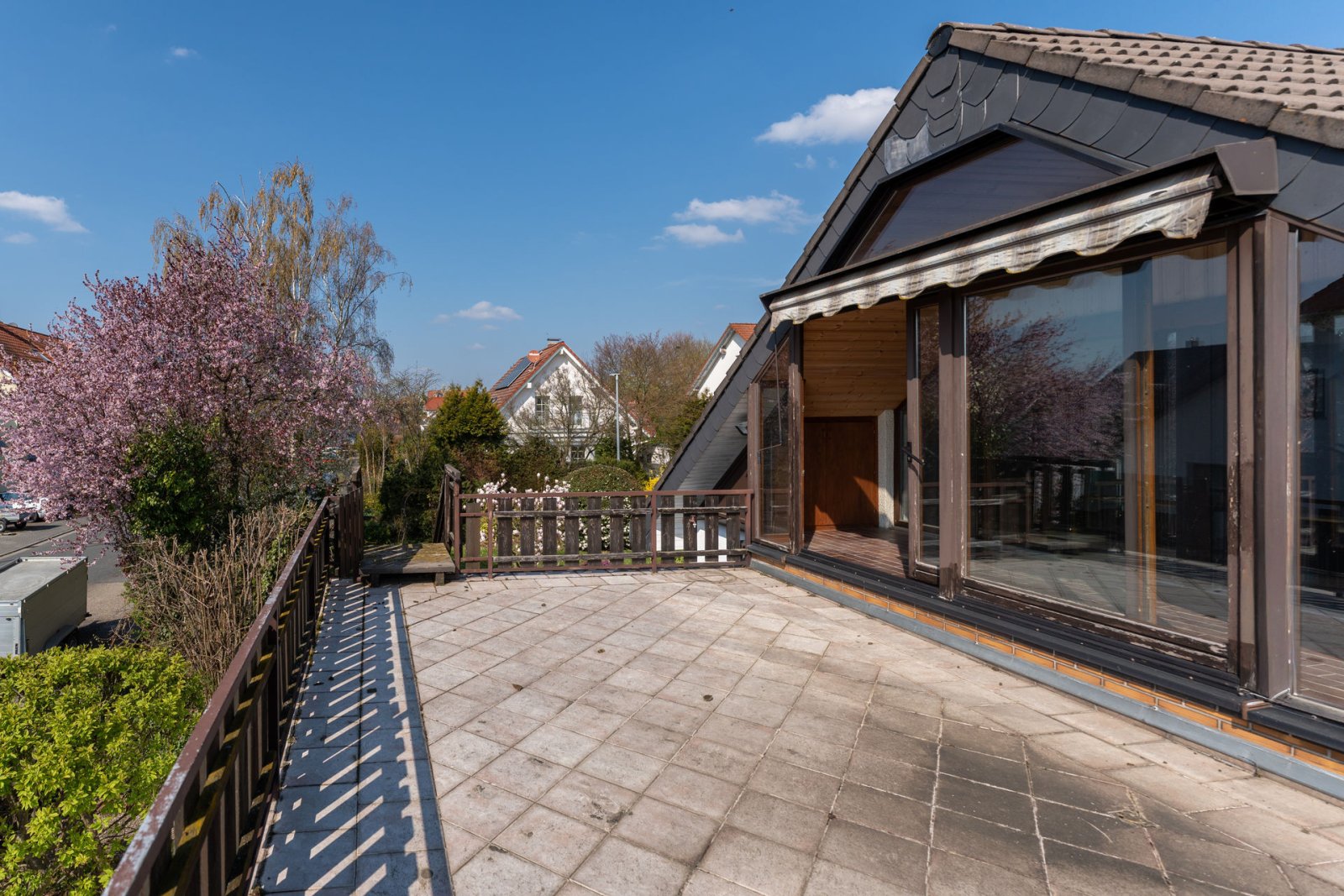 Einfamilienhaus in Biblis – Großzügiges Wohnen auf 203 m² mit viel Platz für die ganze Familie