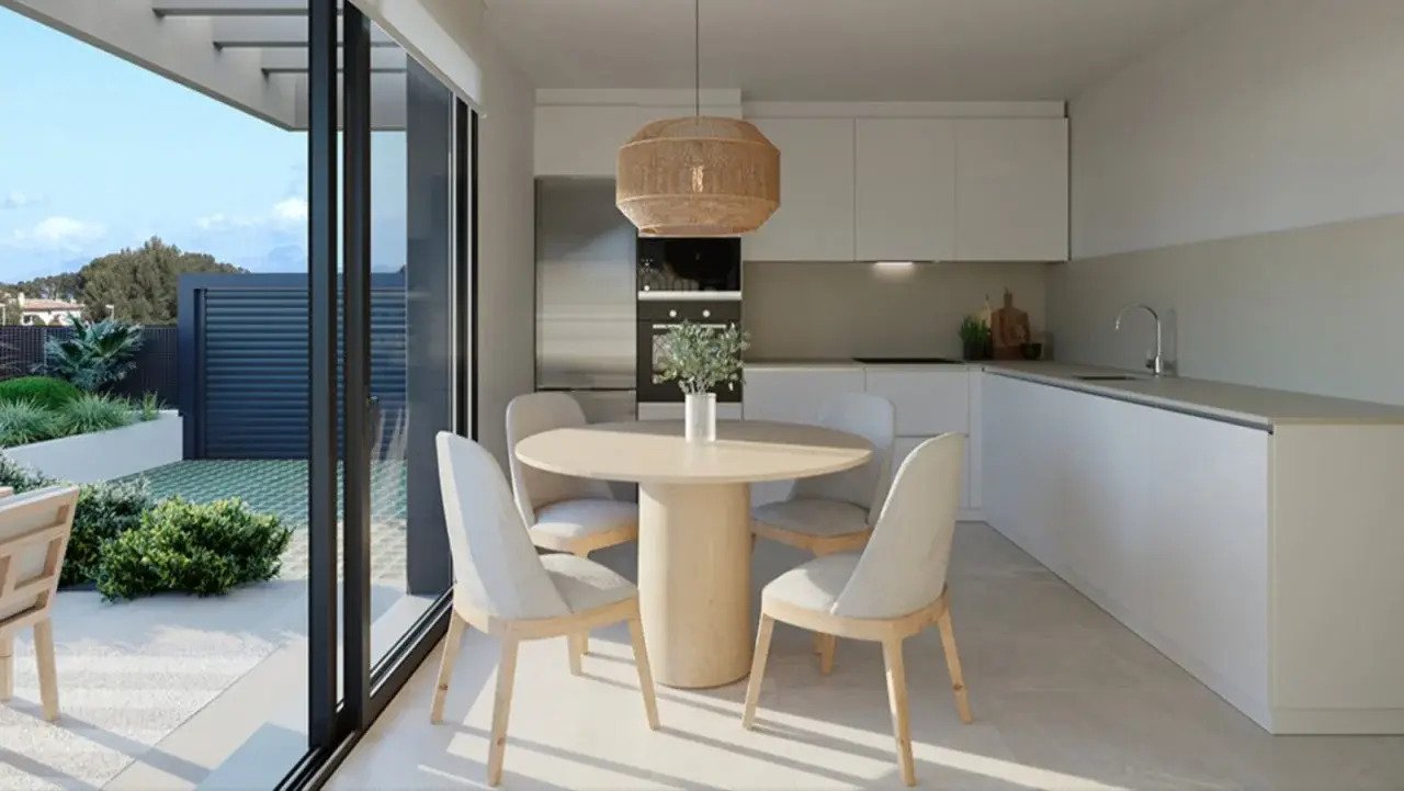 Zeitlose Eleganz: Moderne Neubau-Villa mit Garten, Pool und Meerblick