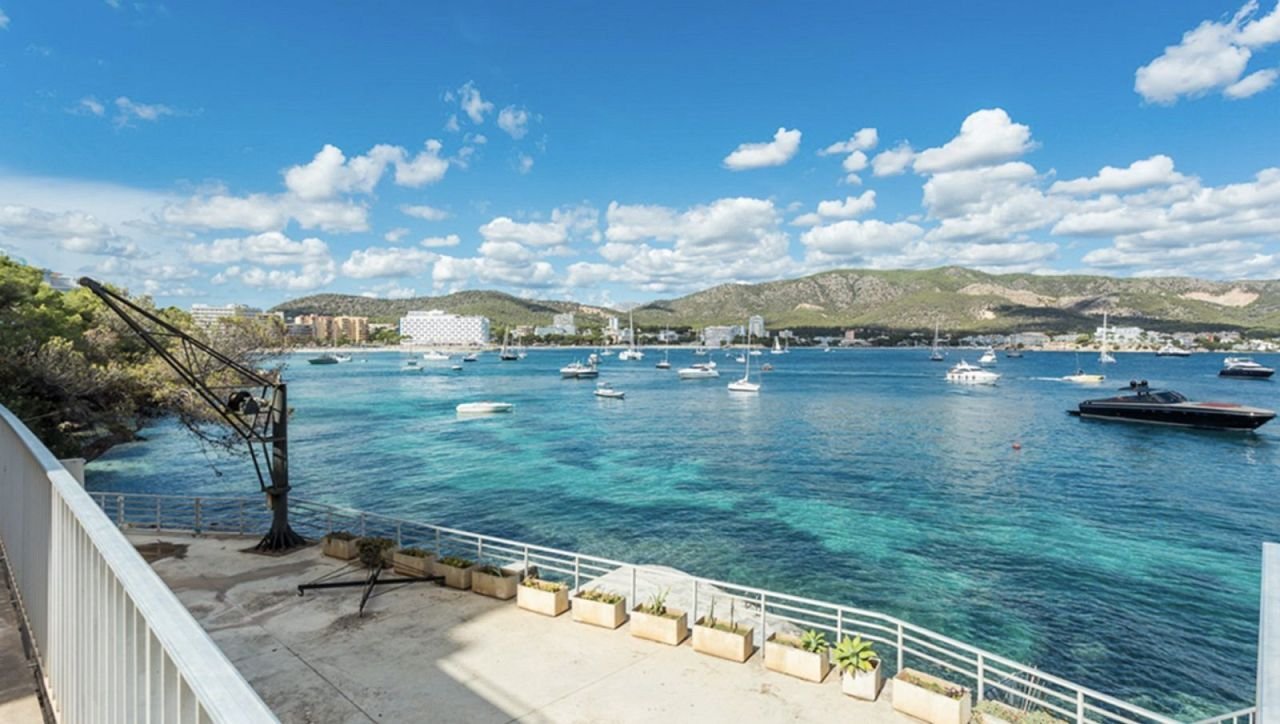 Mallorca - Exklusive Meerblick-Wohnung in erster Linie – Ihr Rückzugsort mit mediterranem Flair