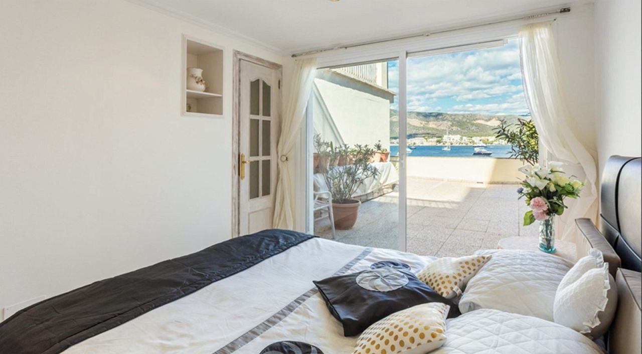 Mallorca - Exklusive Meerblick-Wohnung in erster Linie – Ihr Rückzugsort mit mediterranem Flair