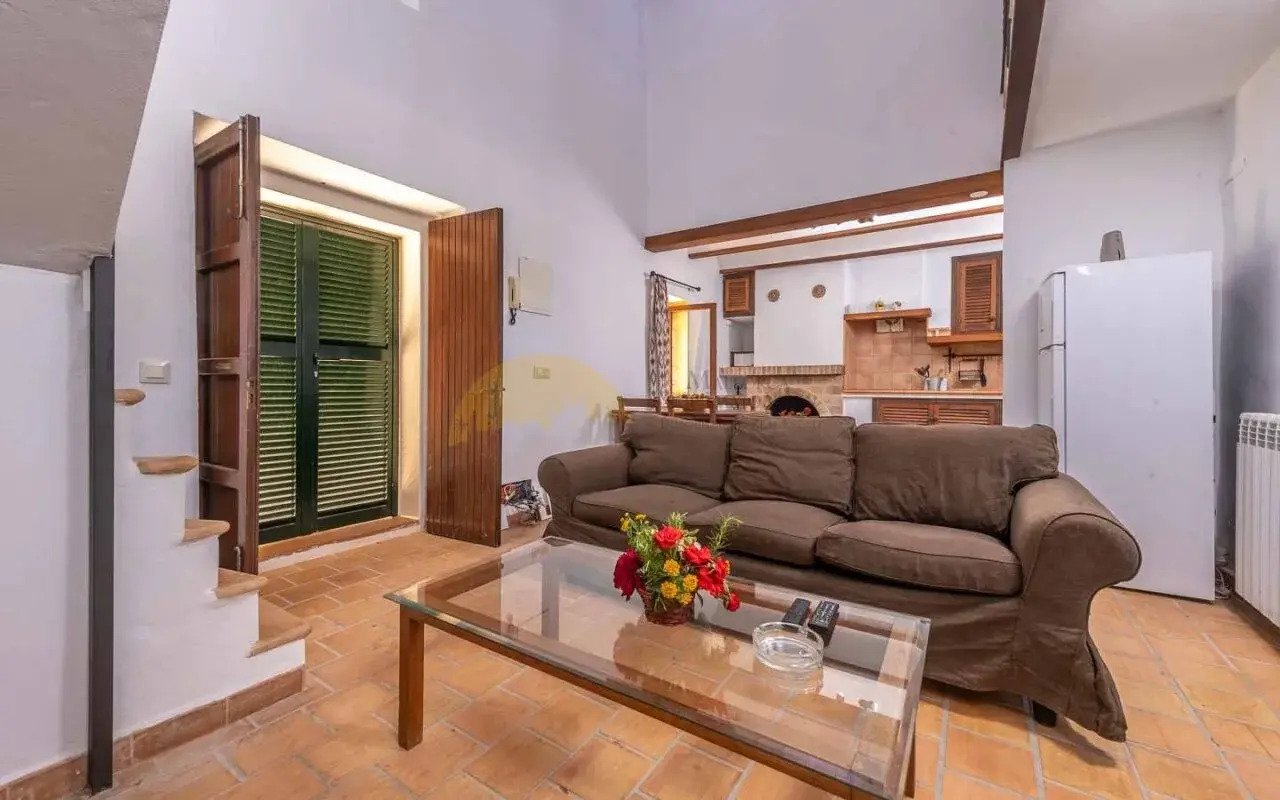 Mallorca - Exklusive Finca mit Tennisplatz, Pool und Ferienvermietungslizenz – Eine Oase der Ruhe und Eleganz