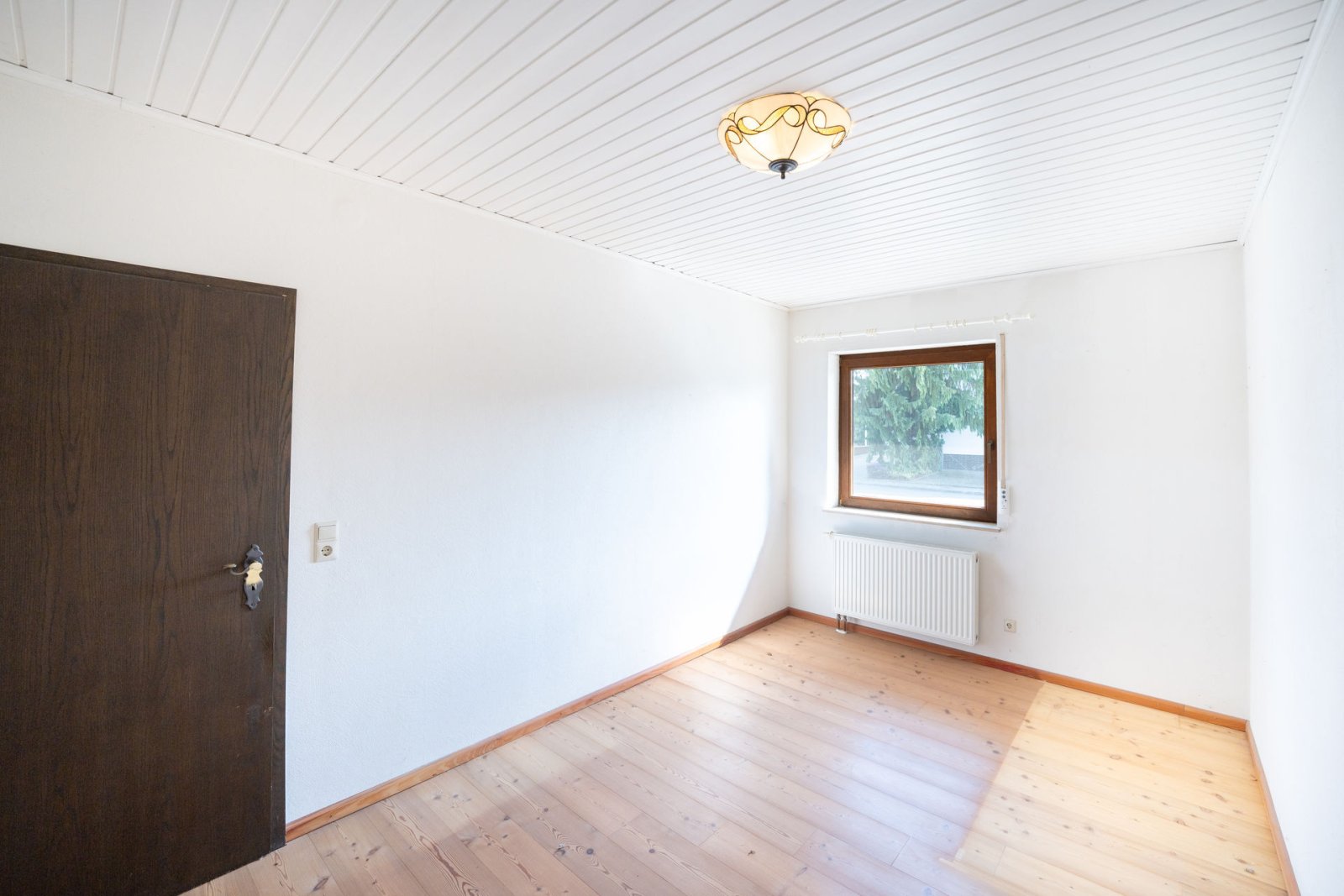 Einfamilienhaus in Biblis – Großzügiges Wohnen auf 203 m² mit viel Platz für die ganze Familie